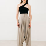 Tulip pants in beige