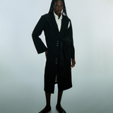 Overcoat with sleeve closure